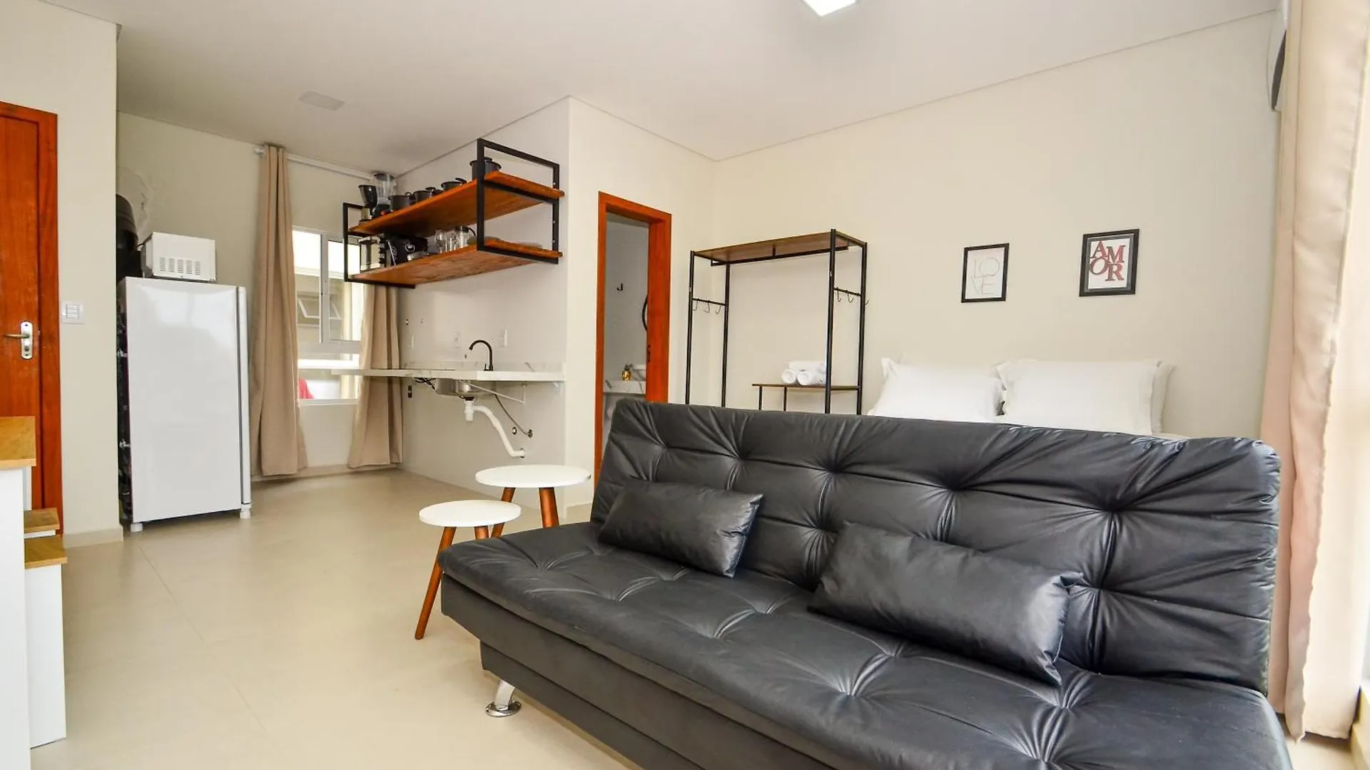 דירה Florianópolis Inhome: Estudio Superior4, Style No Campeche N1595
