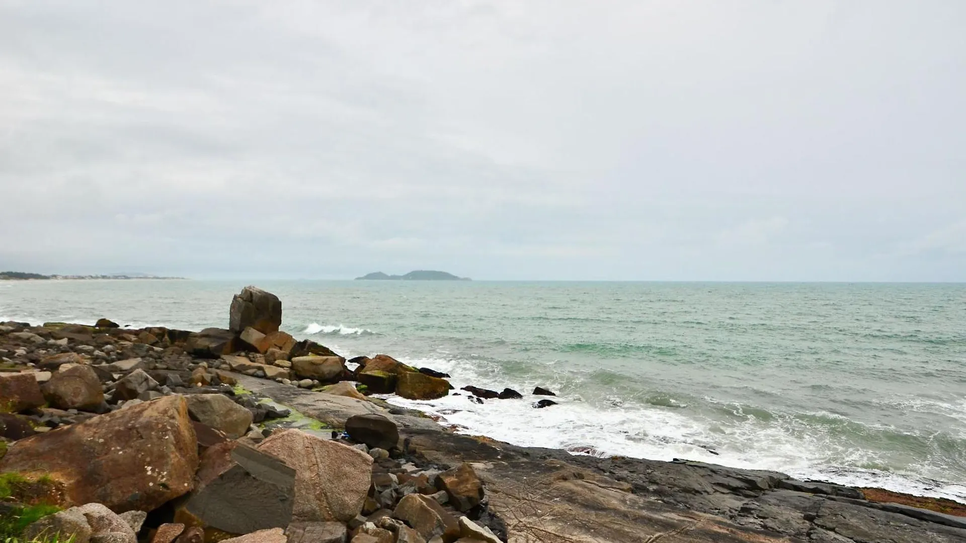 Florianópolis Inhome: Estudio Superior4, Style No Campeche N1595 0*,  ברזיל